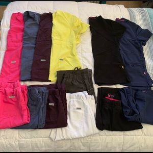 XS SCRUB lot- 6 sets!